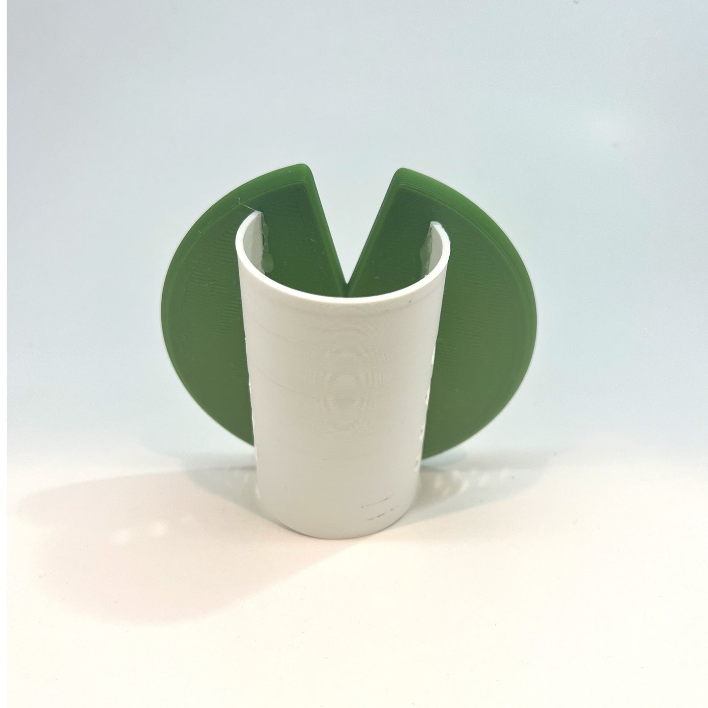 Betta Lily Pad Tube Hide - Betta Hiding and Resting Tube - Lily Pad Shape Floating Betta Fish Hide Leaf - Wild Pet Supply