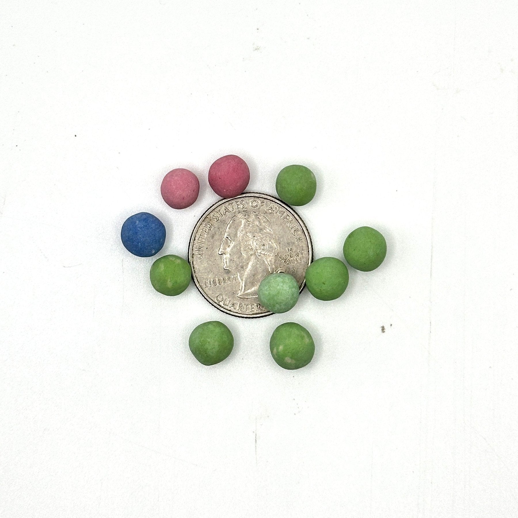 10 Pack Colorful Shrimp Mineral Balls for Aquarium Tourmaline PH Balance - Wild Pet Supply